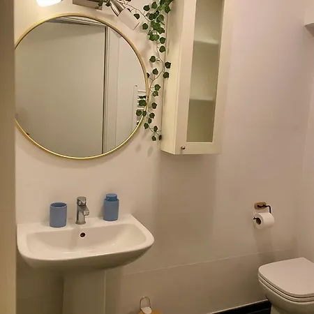 דירה Polimi Aparthotel1 3*